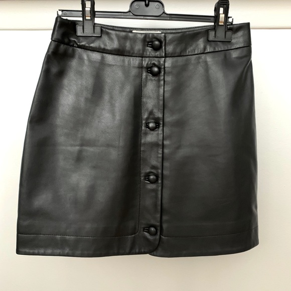 Sezane Dresses & Skirts - Sezane Terry Leather Skirt in US2/FR34